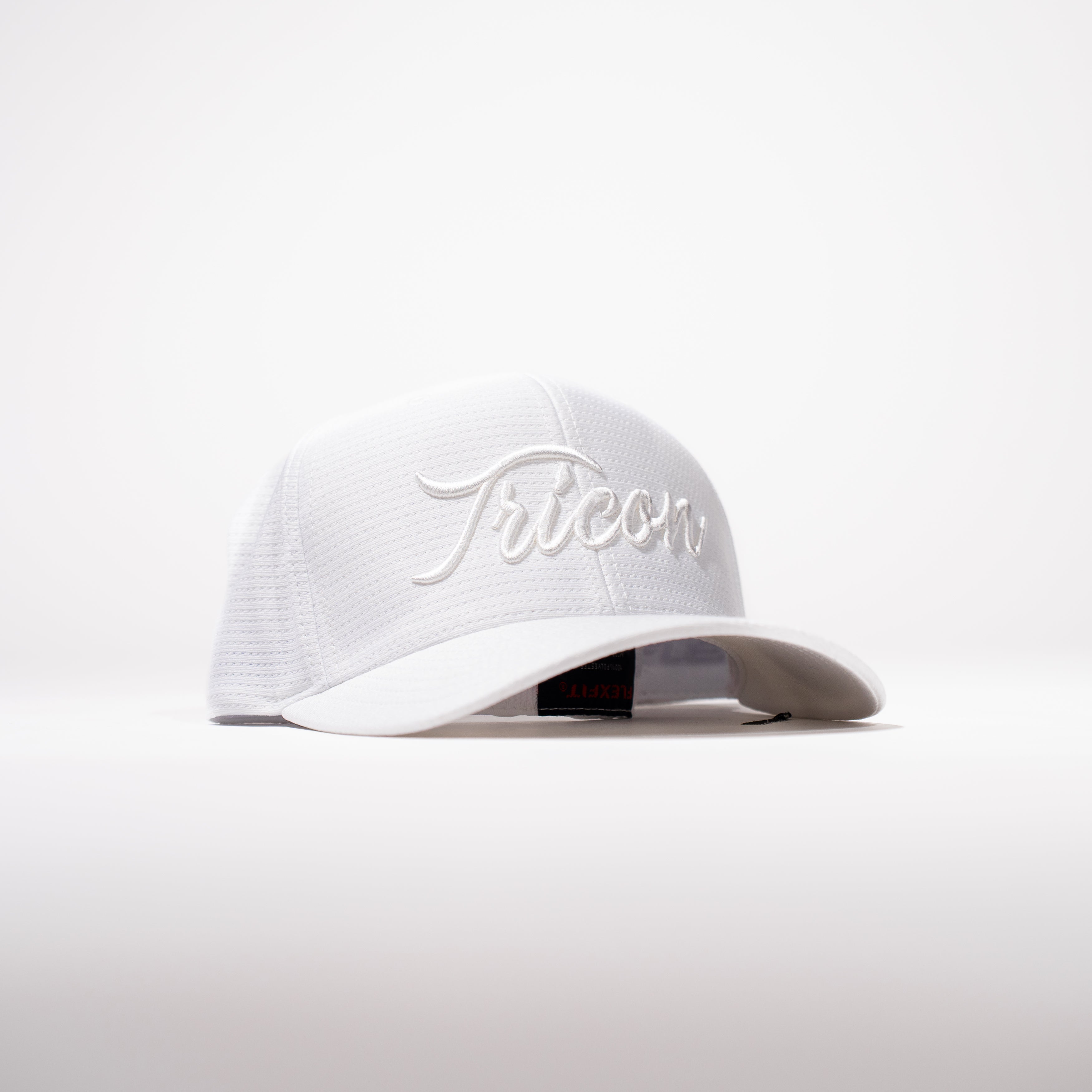 One-Color Performance Script Hat – TRICON Garage